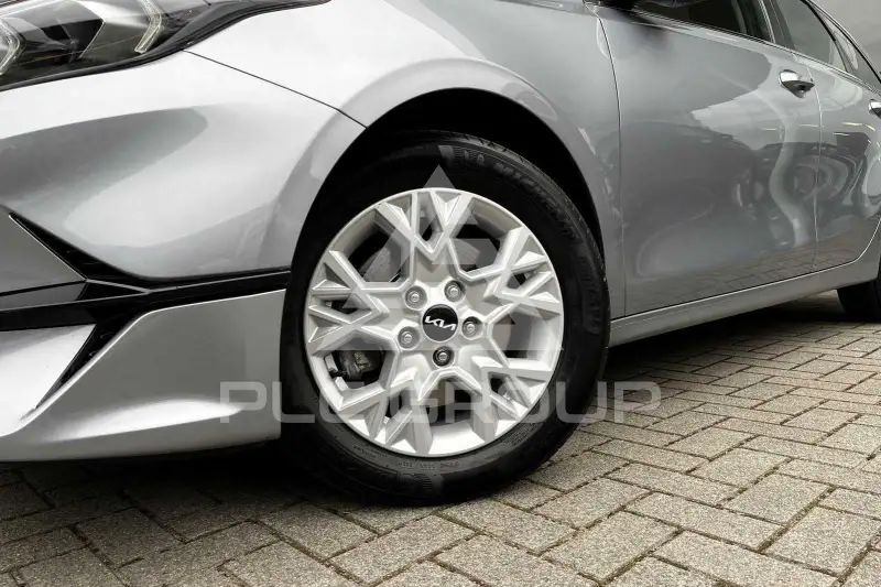 2024 KIA Ceed