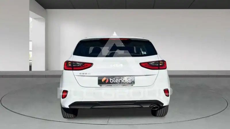2024 KIA Ceed