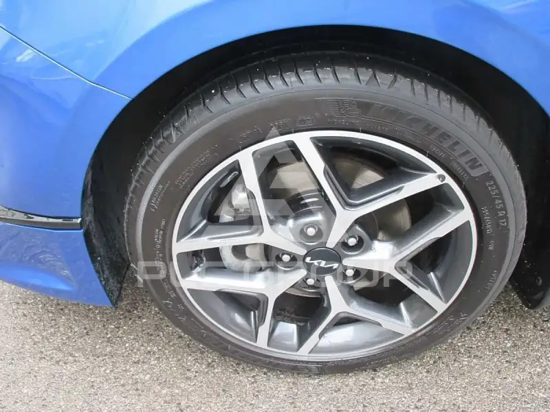 2024 KIA Ceed