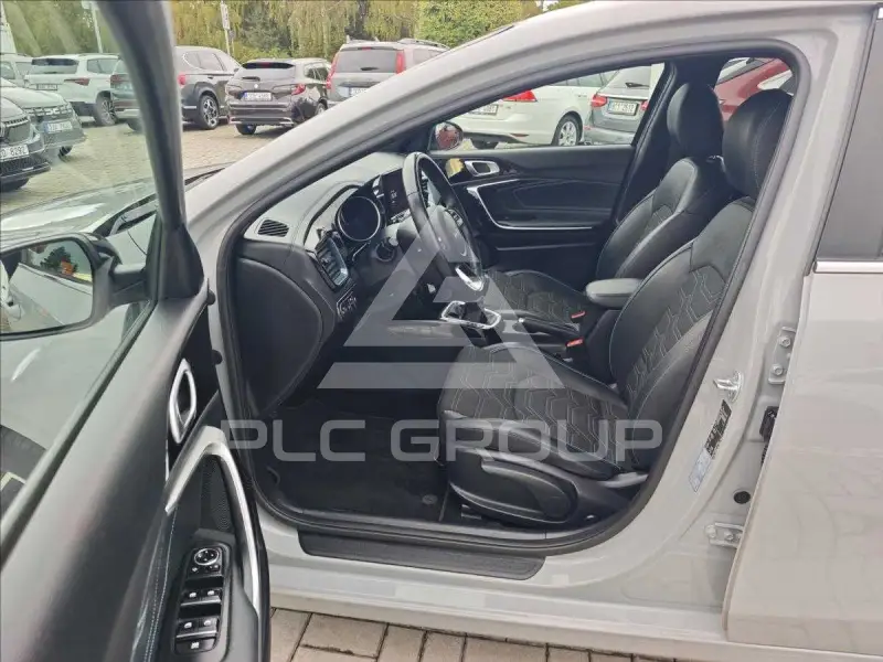 2024 KIA Ceed