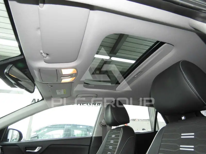 2024 KIA Stonic