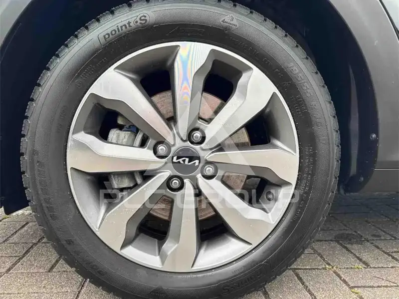 2024 KIA Stonic