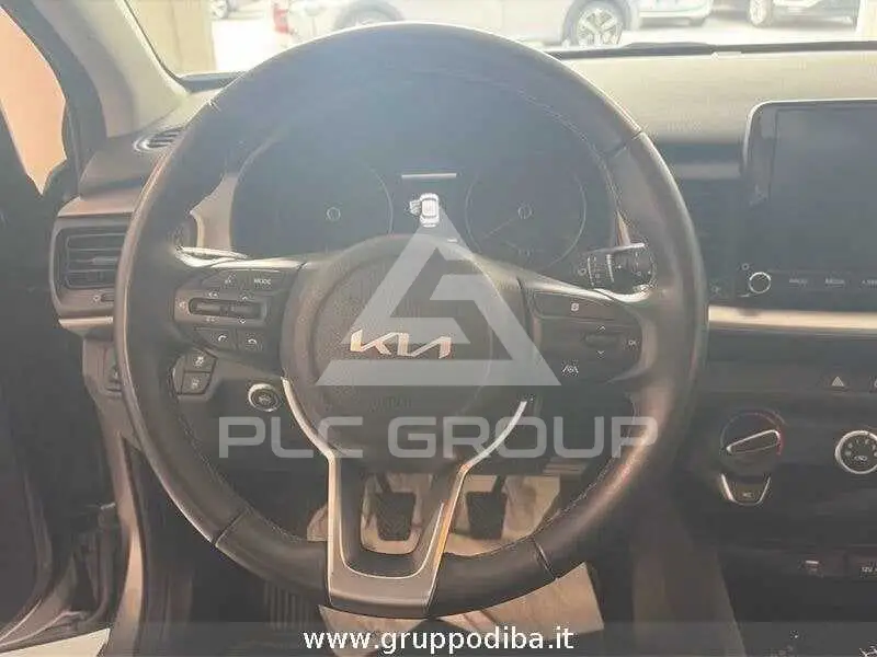 2024 KIA Stonic