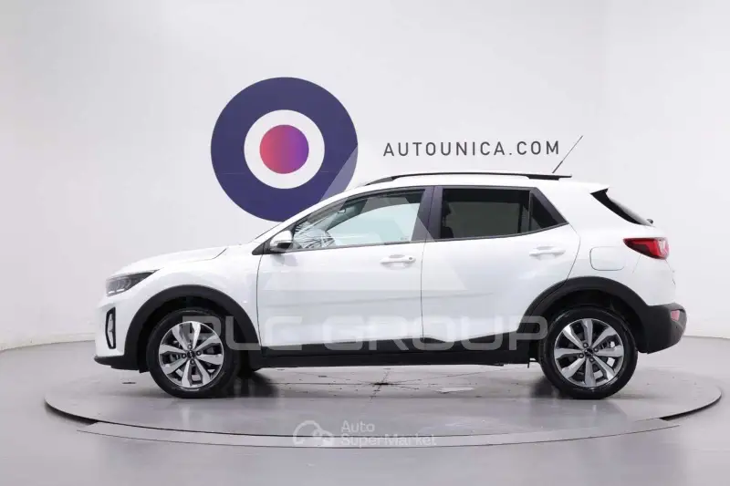 2024 KIA Stonic