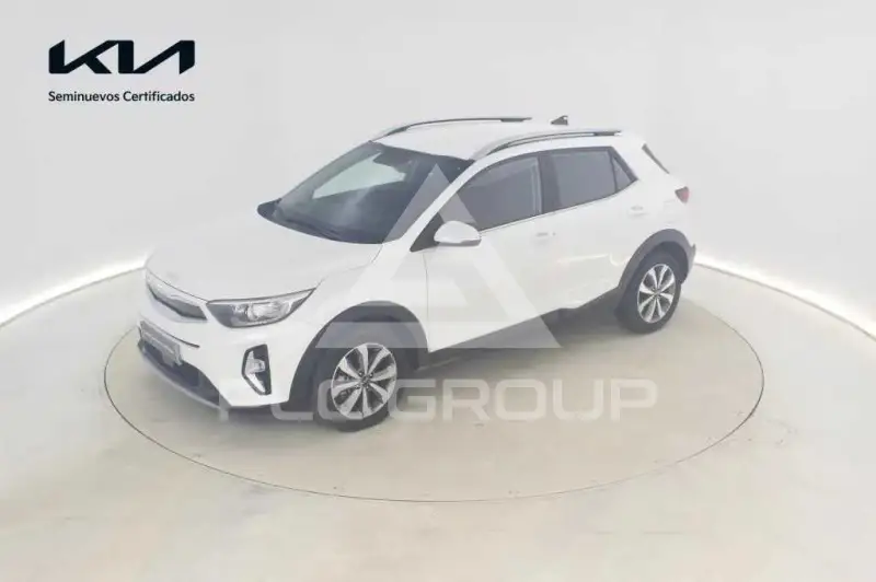 2024 KIA Stonic
