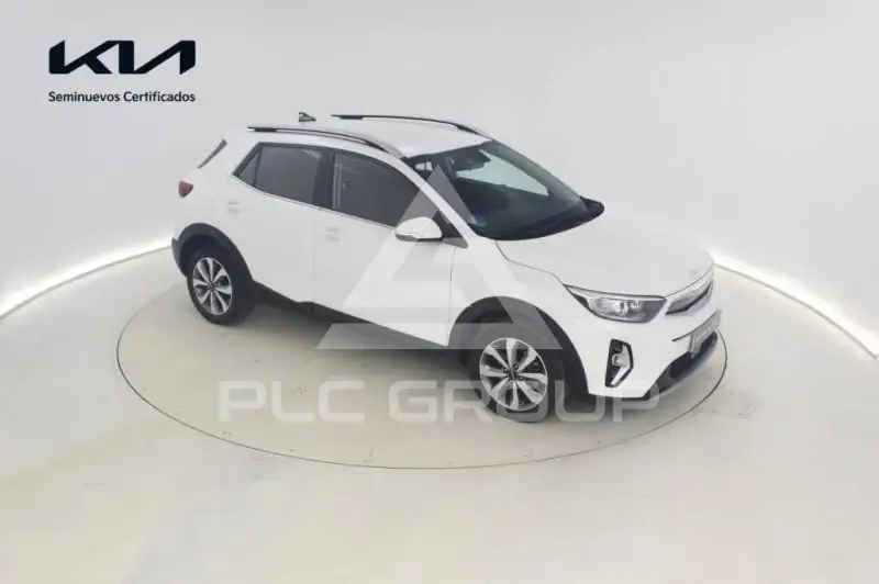 2024 KIA Stonic