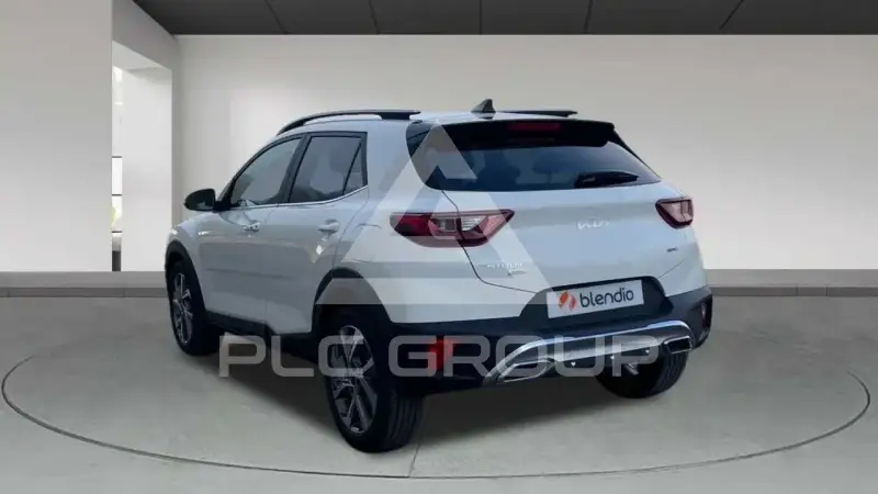 2024 KIA Stonic