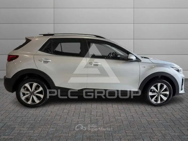 2024 KIA Stonic