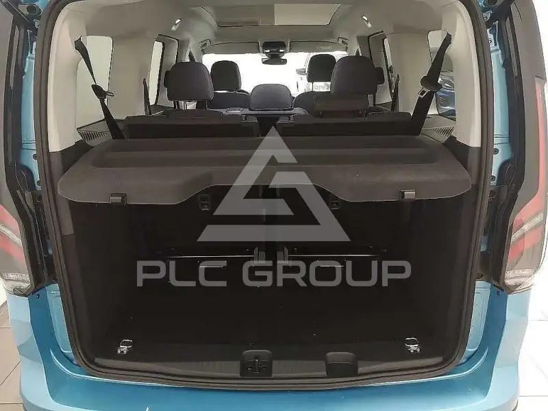 2024 Ford Tourneo