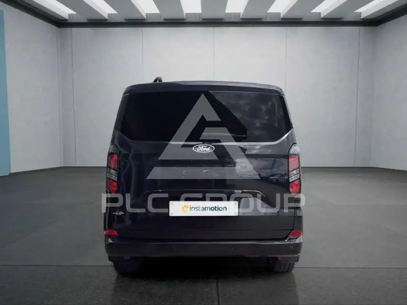 2024 Ford Tourneo