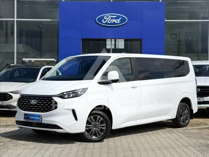 2024 Ford Tourneo