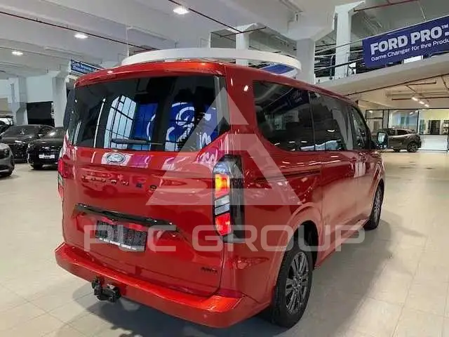2024 Ford Tourneo