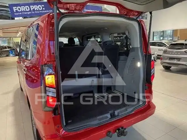 2024 Ford Tourneo