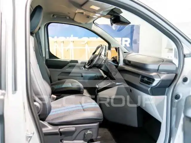 2024 Ford Tourneo