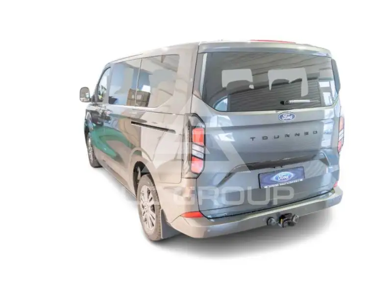 2024 Ford Tourneo