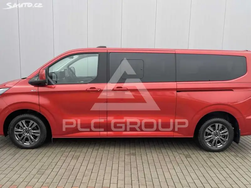 2024 Ford Tourneo