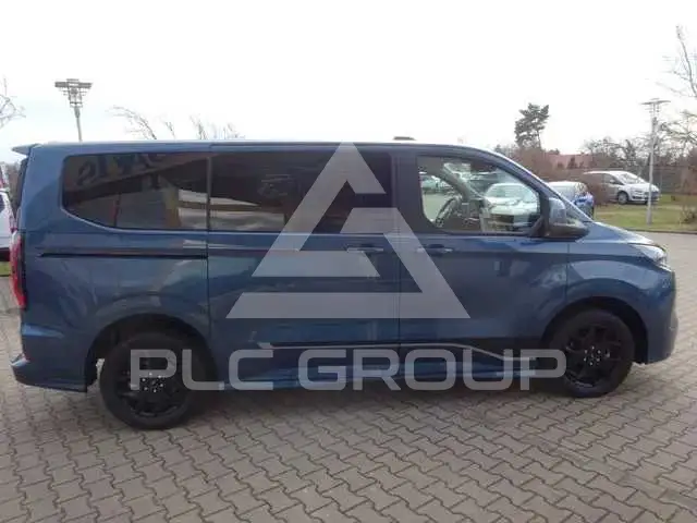 2024 Ford Tourneo