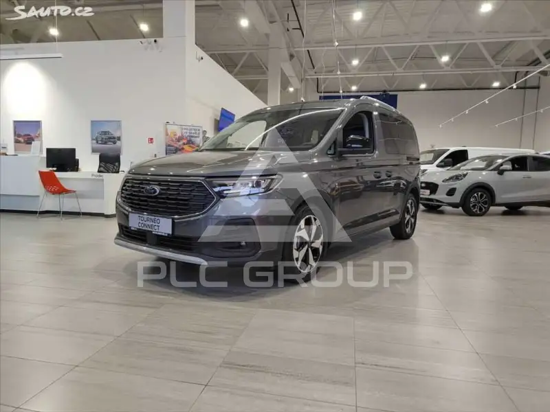 2024 Ford Tourneo