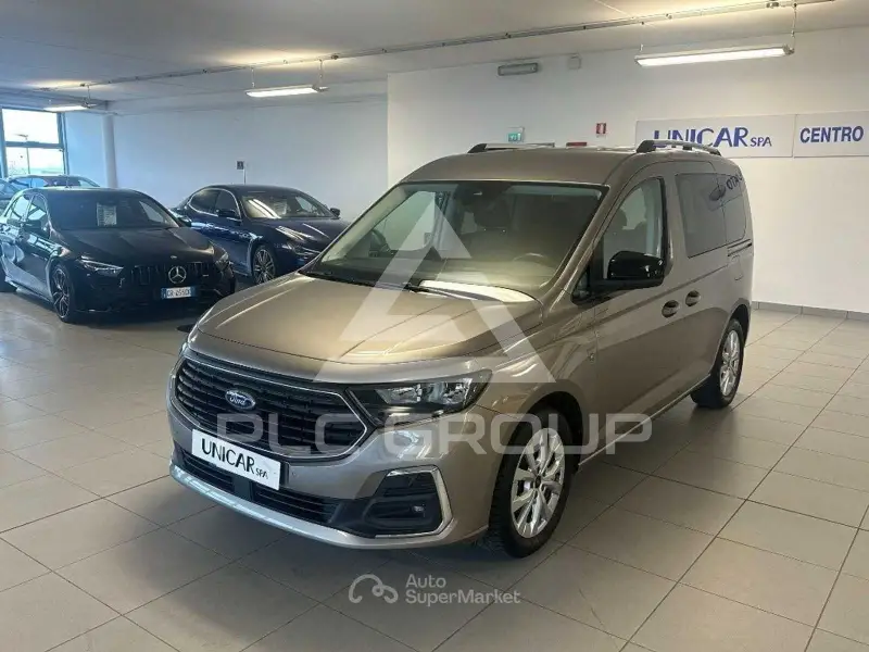 2024 Ford Tourneo