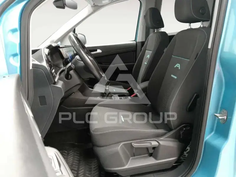 2024 Ford Tourneo