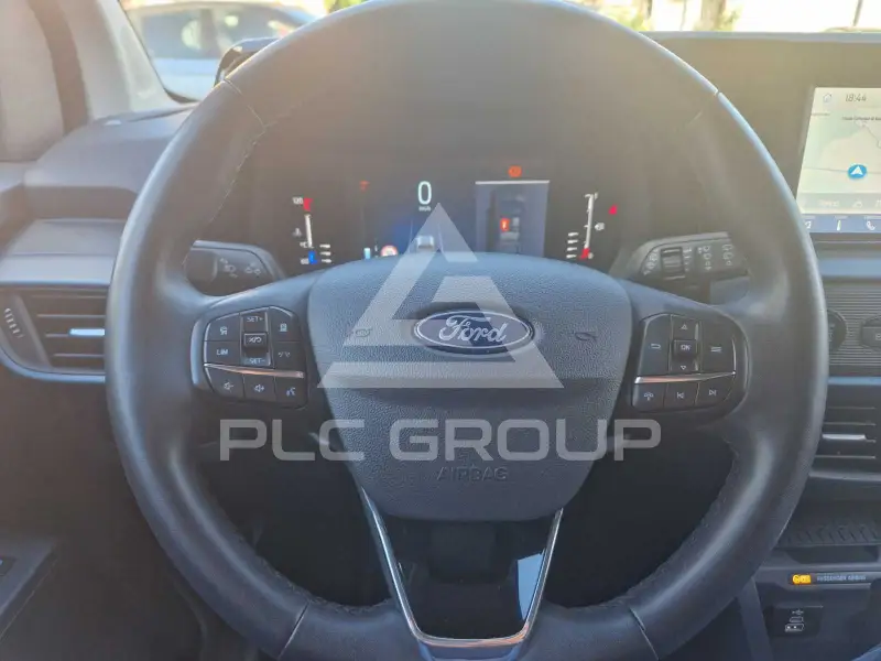 2024 Ford Tourneo