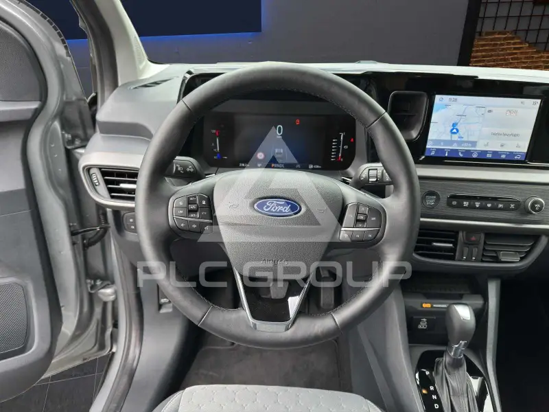 2024 Ford Tourneo