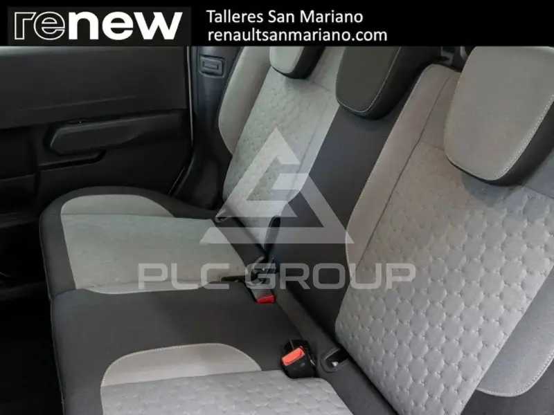 2024 Ford Tourneo