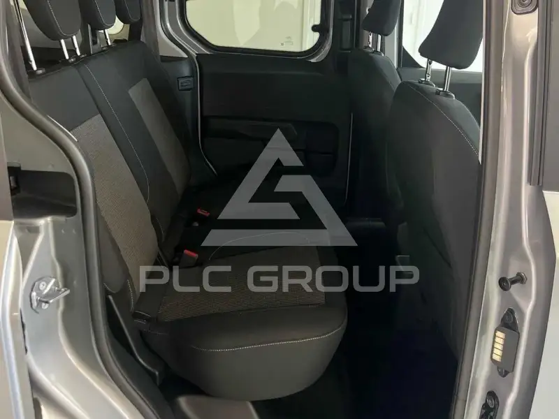 2024 Ford Tourneo