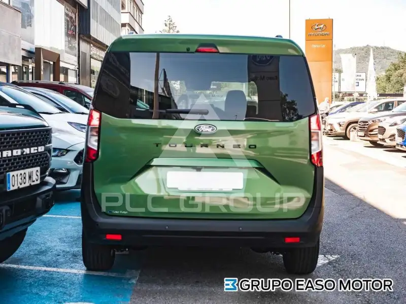 2024 Ford Tourneo