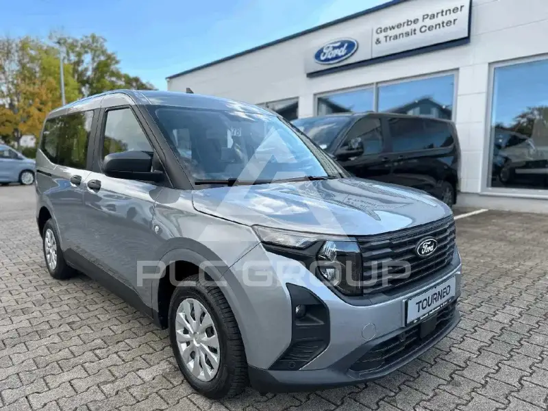 2024 Ford Tourneo