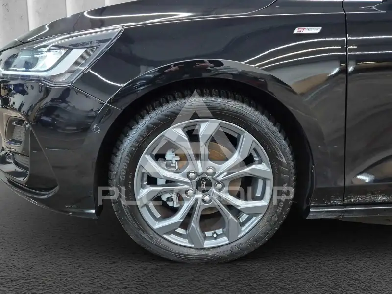 2024 Ford FOCUS