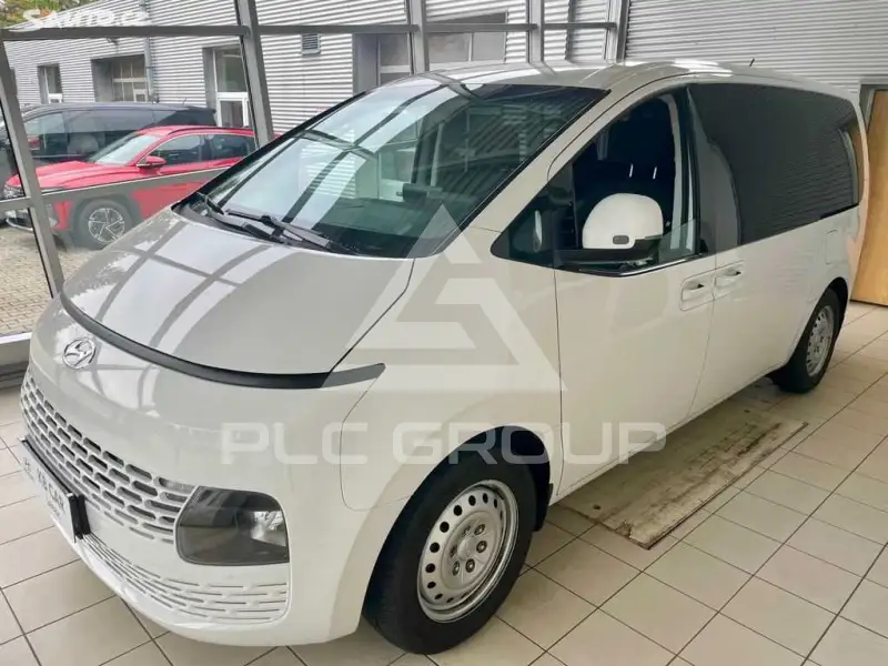 2024 Hyundai Staria