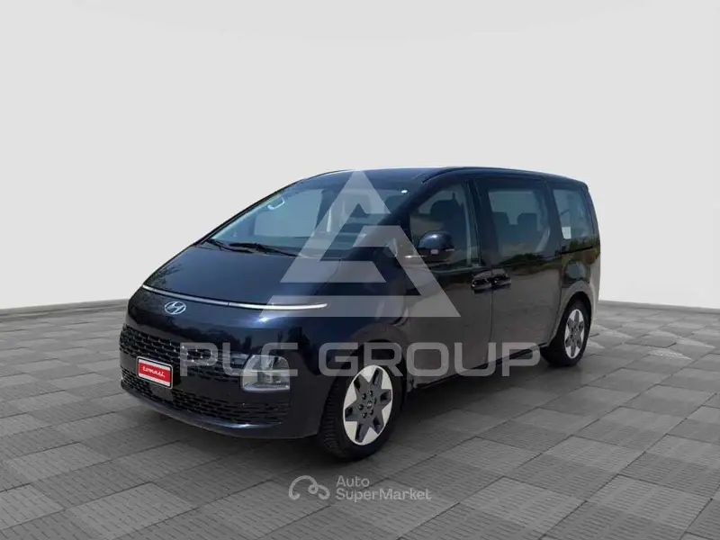 2024 Hyundai Staria