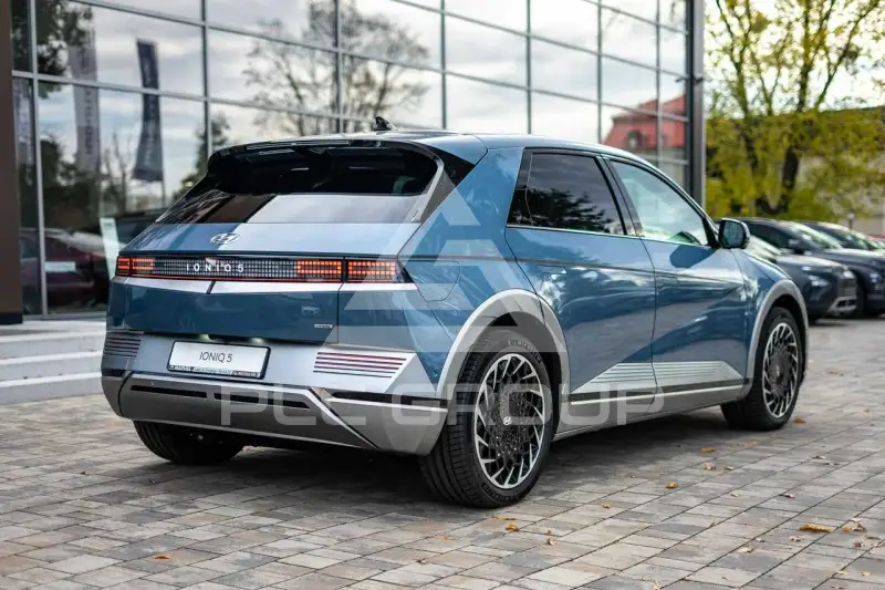 2024 Hyundai Ioniq