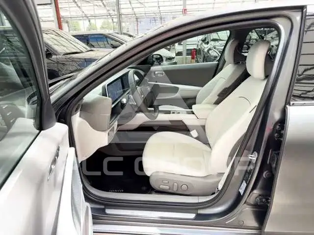 2024 Hyundai Ioniq