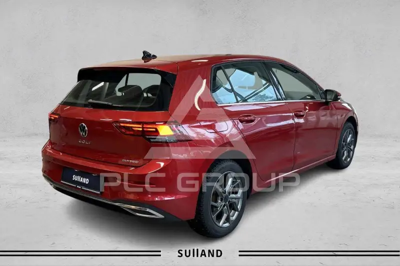 2024 Volkswagen GOLF