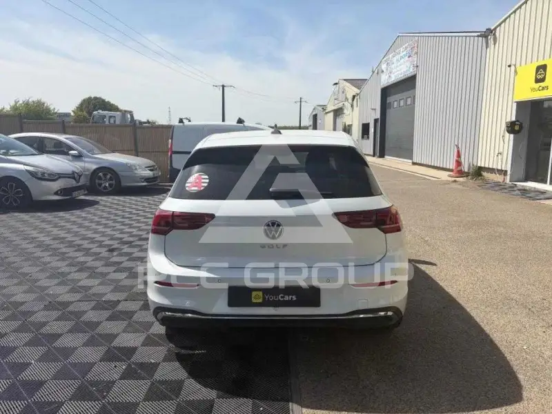 2024 Volkswagen GOLF