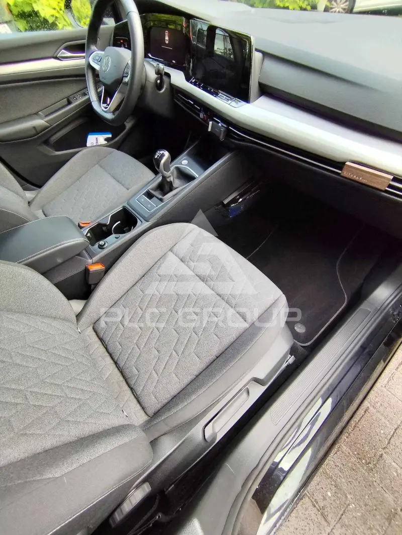 2024 Volkswagen GOLF