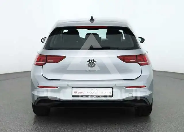 2024 Volkswagen GOLF