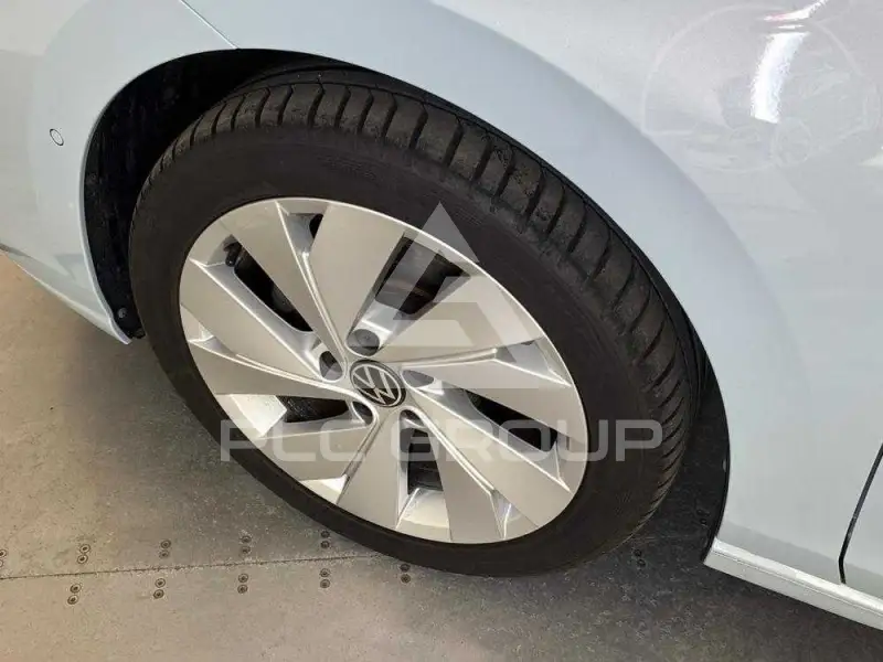 2024 Volkswagen GOLF