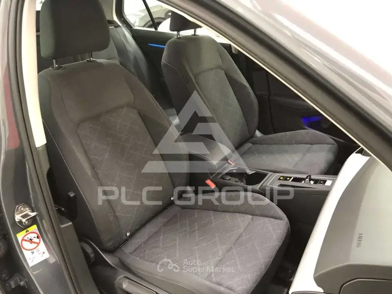 2024 Volkswagen GOLF