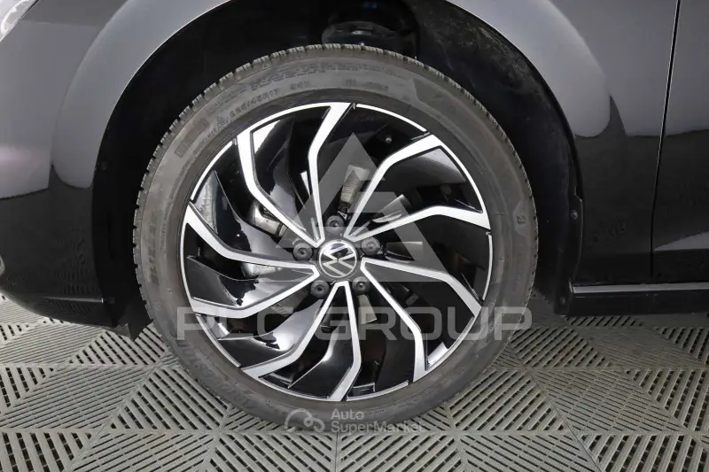 2024 Volkswagen GOLF