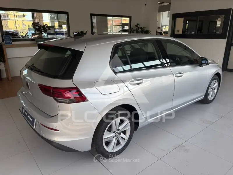 2024 Volkswagen GOLF