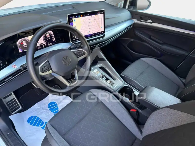 2024 Volkswagen GOLF