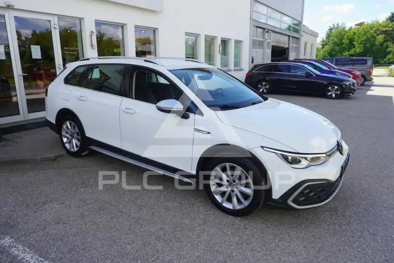 2024 Volkswagen GOLF