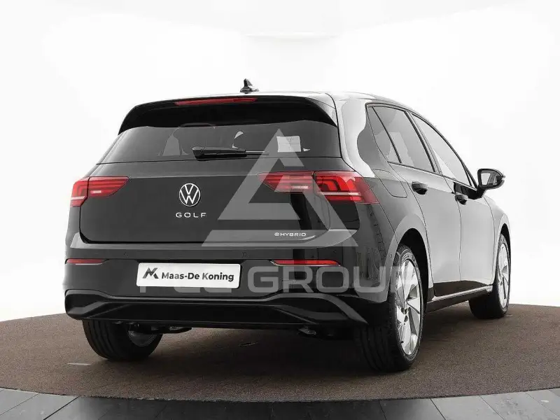 2024 Volkswagen GOLF