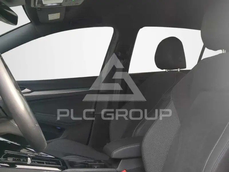 2024 Volkswagen GOLF
