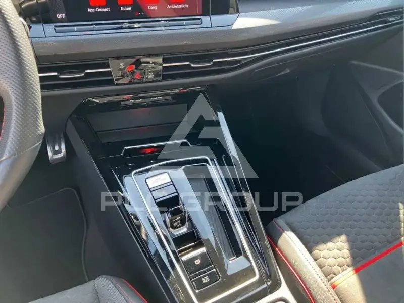 2024 Volkswagen GOLF
