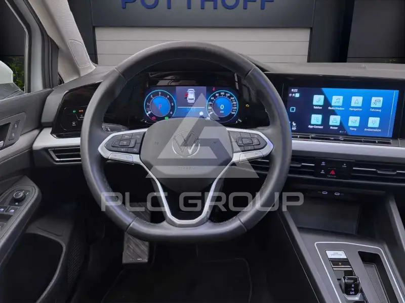 2024 Volkswagen GOLF