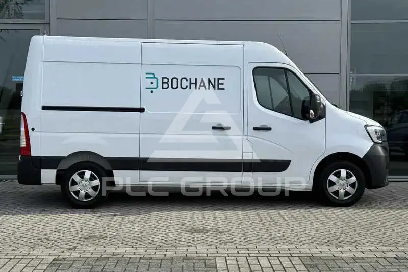 2024 Renault Master